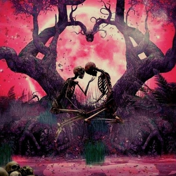 Meet your Posher, Heather - Picture 1 of 1